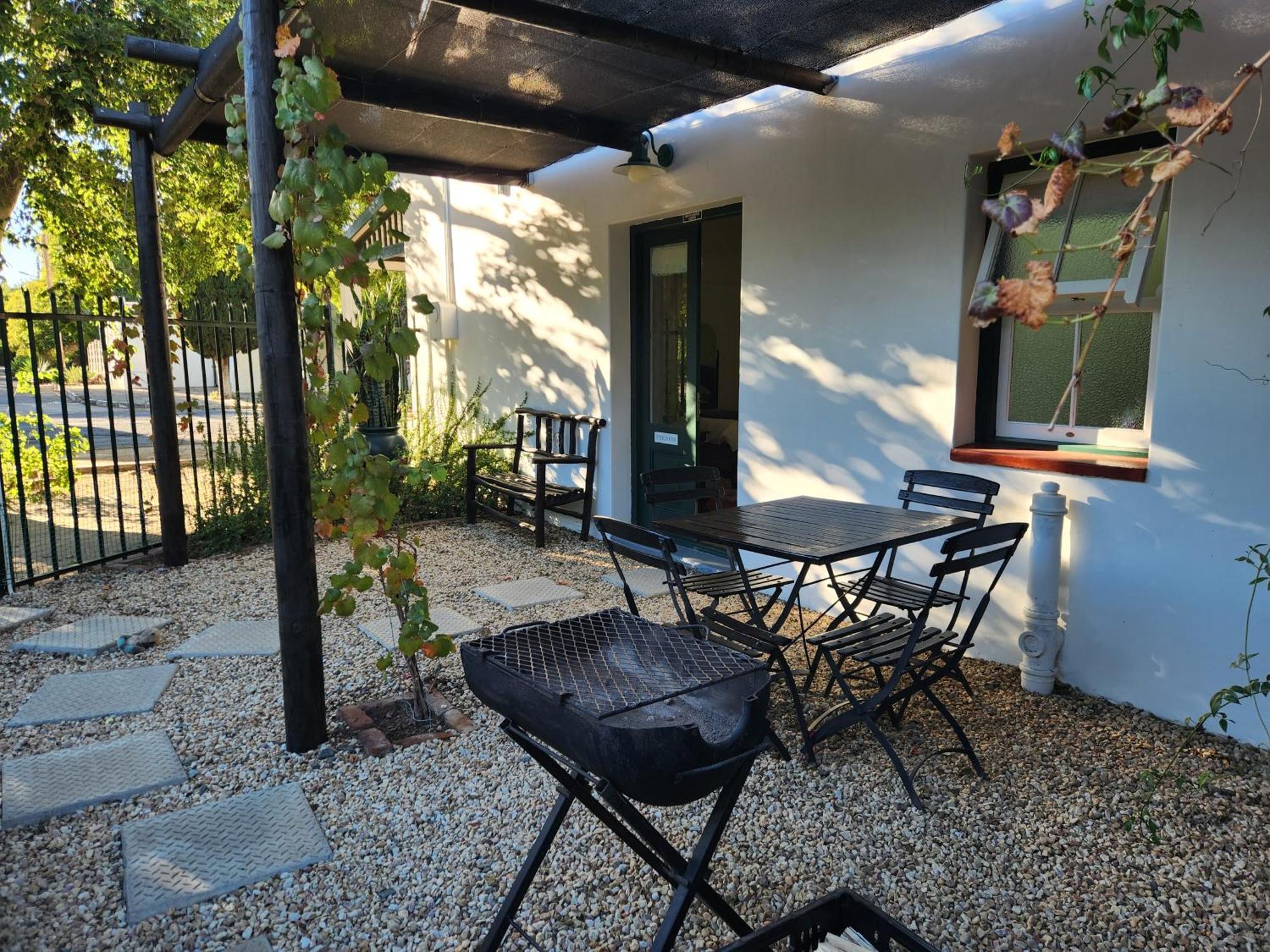Die Dorpshuis Graaff Reinet Exterior photo